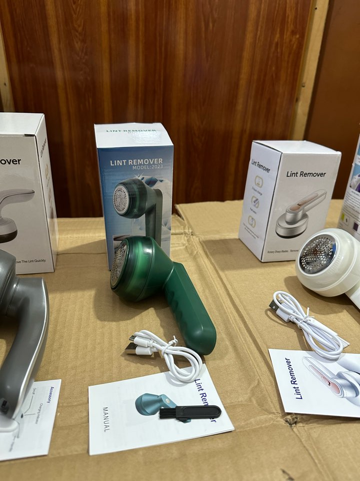 Lint Remover- Hairball Trimmer